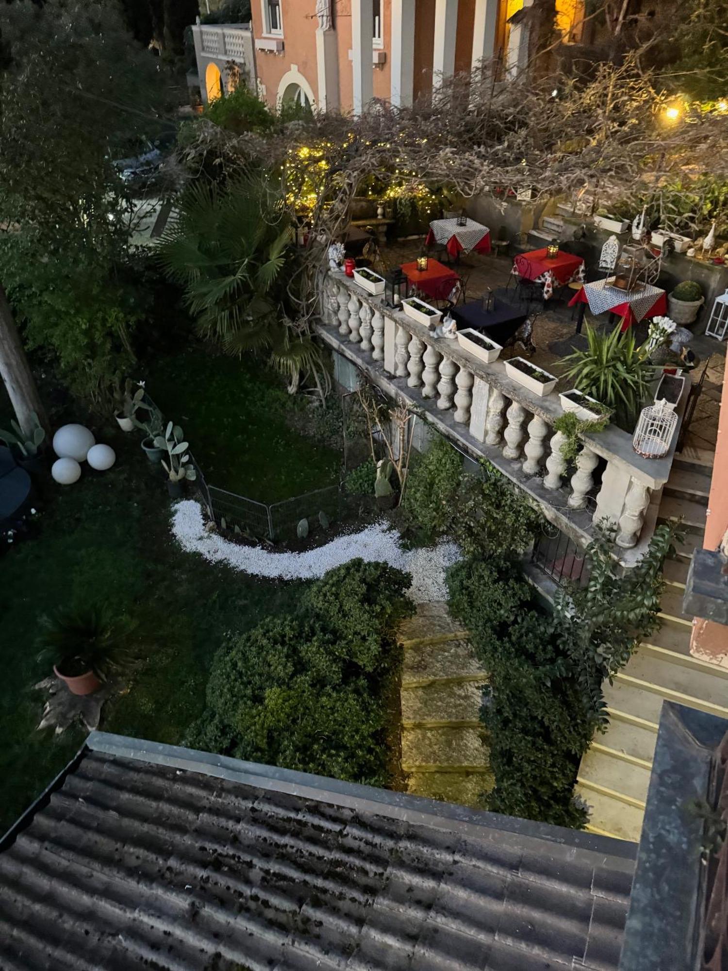 Residenza Ca' Degli Enzi Couette-café Vérone